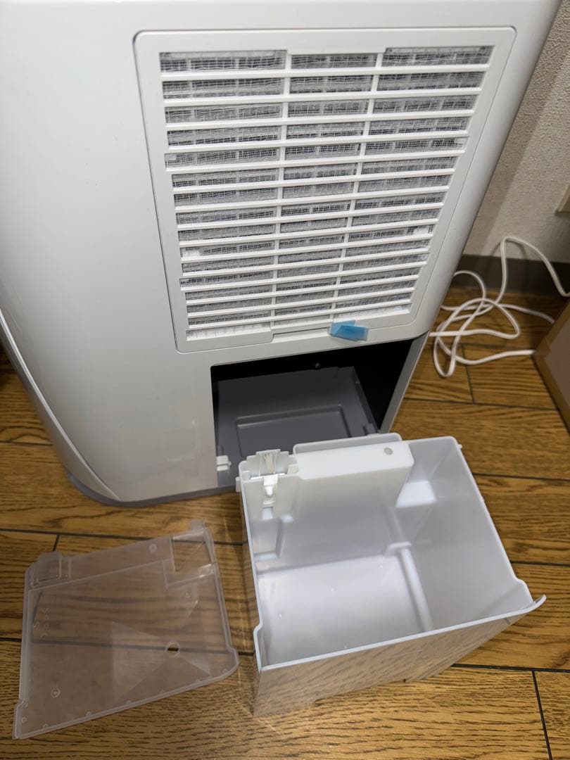 16畳 & 3Lタンク 2023年製 コロナ 衣類乾燥除湿機 CD-S6323