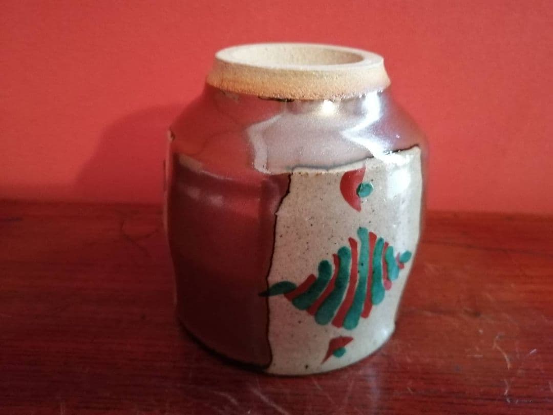 浜田友緒・作　赤絵茶碗（初窯作品）　共箱・略歴栞付き