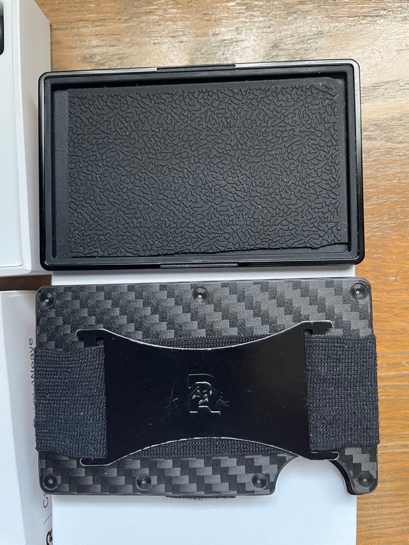 ザリッジ the RIDGE カーボンファイバーウォレット　マネークリップ