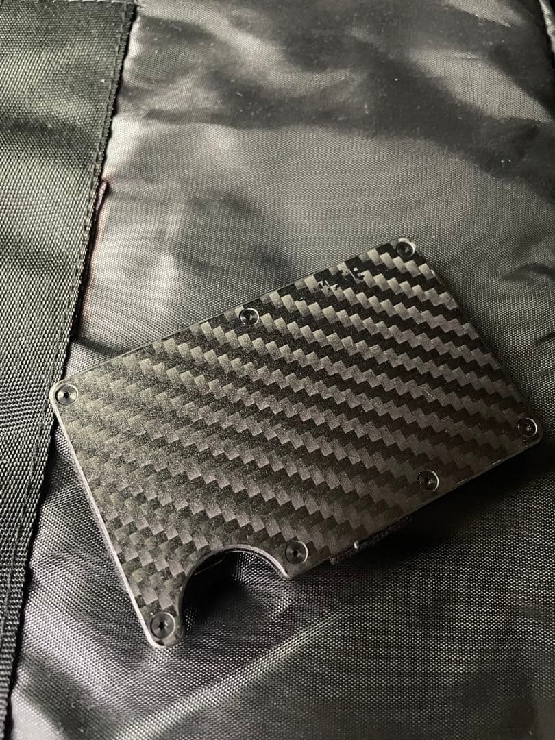 ザリッジ the RIDGE カーボンファイバーウォレット　マネークリップ