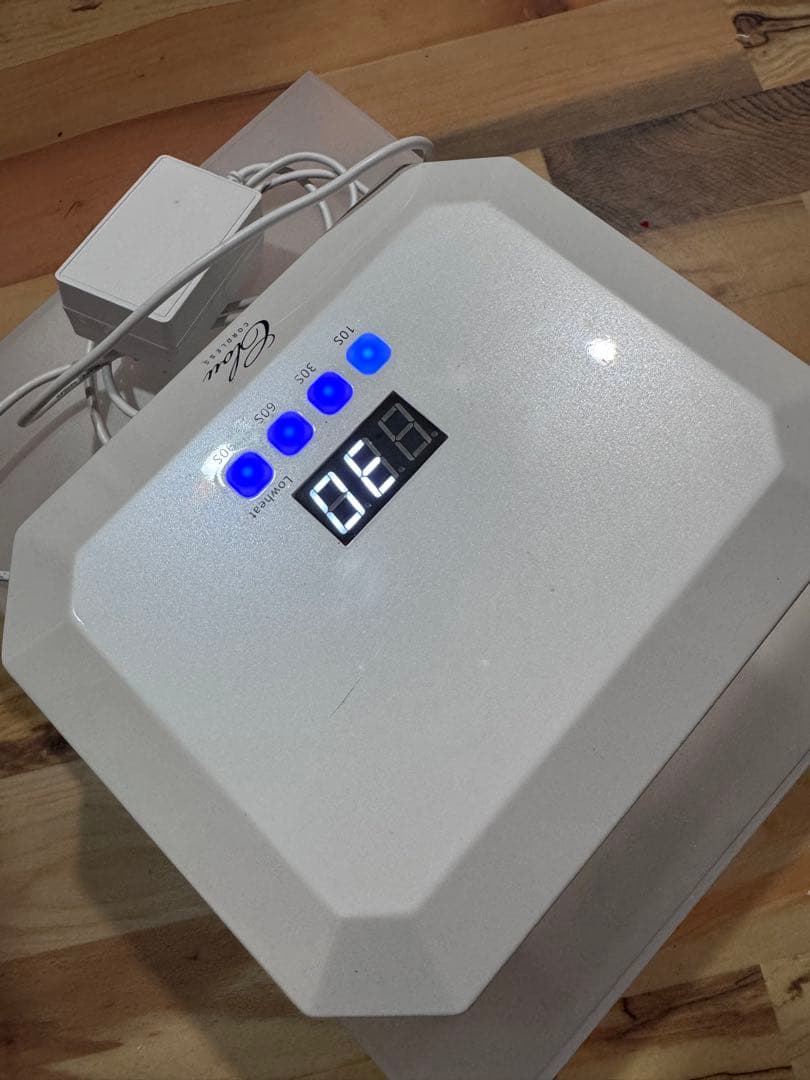 【美品】クロウ　LED&UVライト