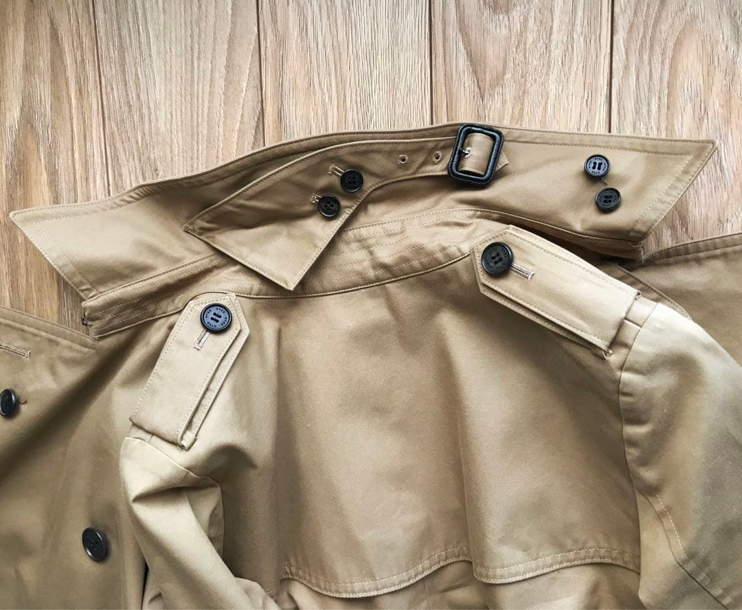 HYKE(ハイク)トレンチコート 2サイズ