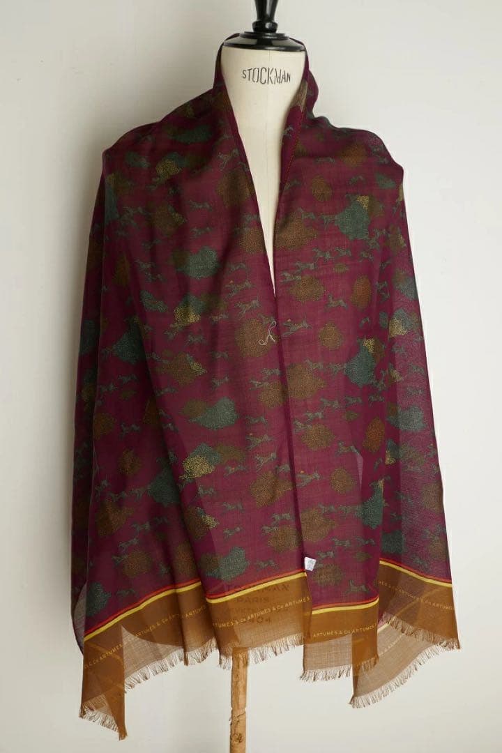 Artumes & Co アルテュメスアンドコー　シルクストール