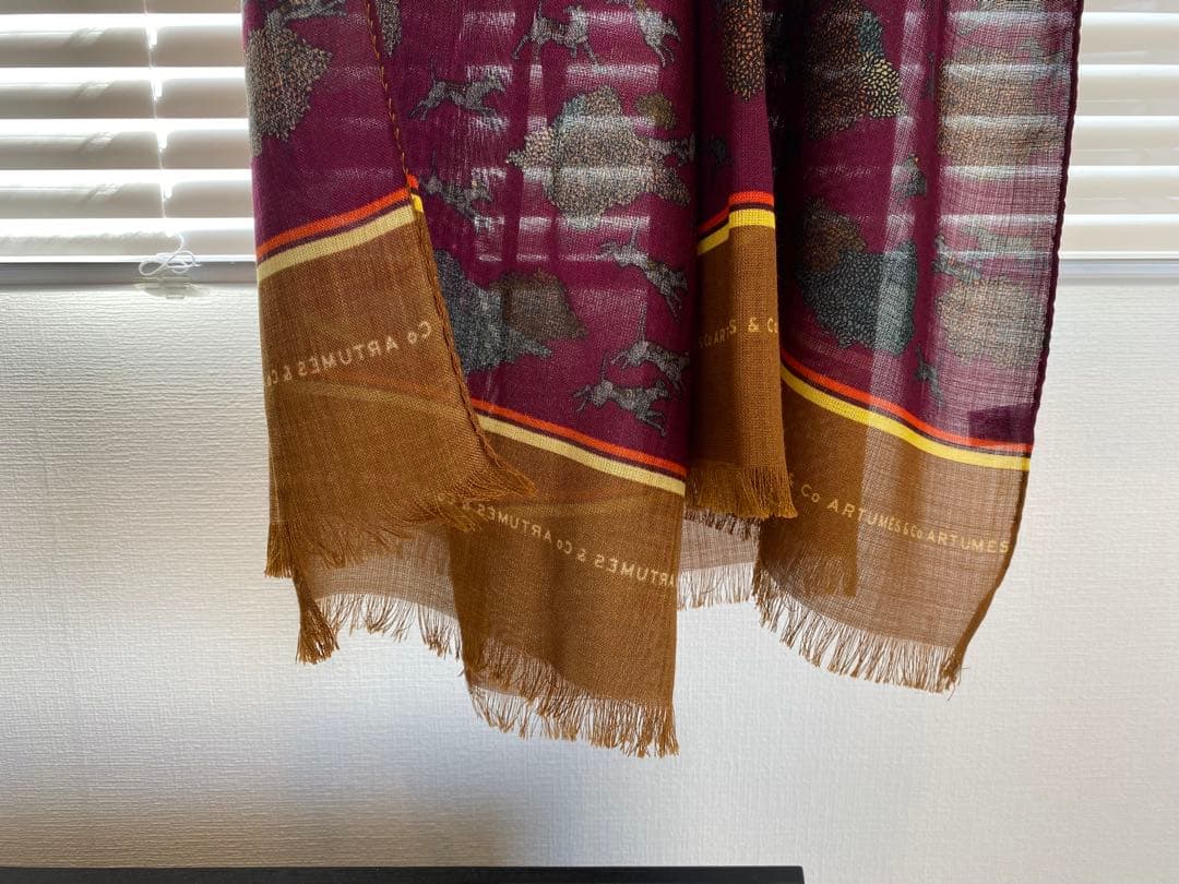 Artumes & Co アルテュメスアンドコー　シルクストール