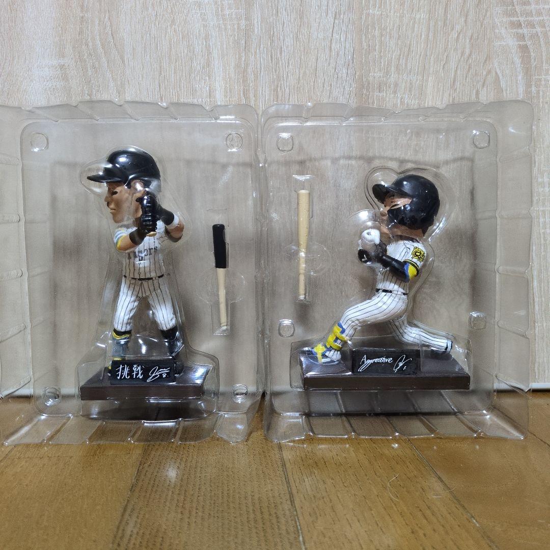 ボブルヘッドフィギュア 2025 2体セット