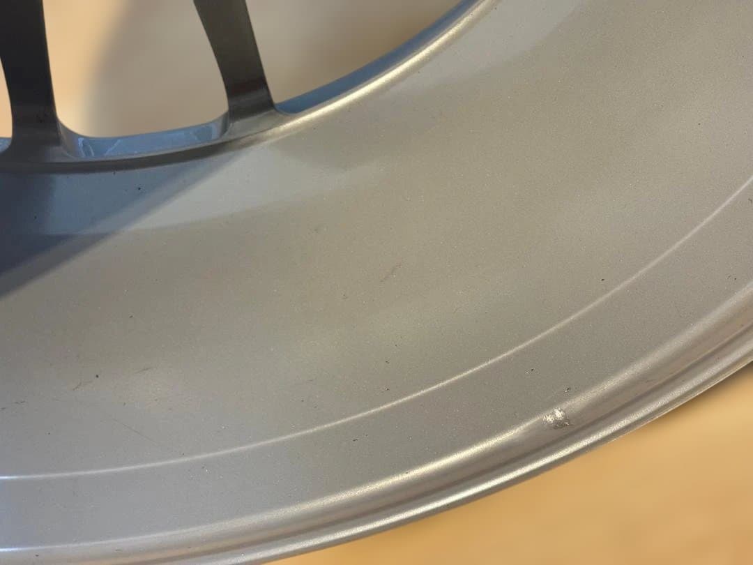 ポルシェ718ケイマン純正18インチ アルミホイール前後4本セットの1/2