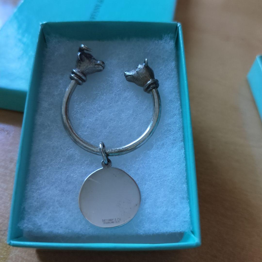 Tiffany & Co. 犬の頭部デザインリング