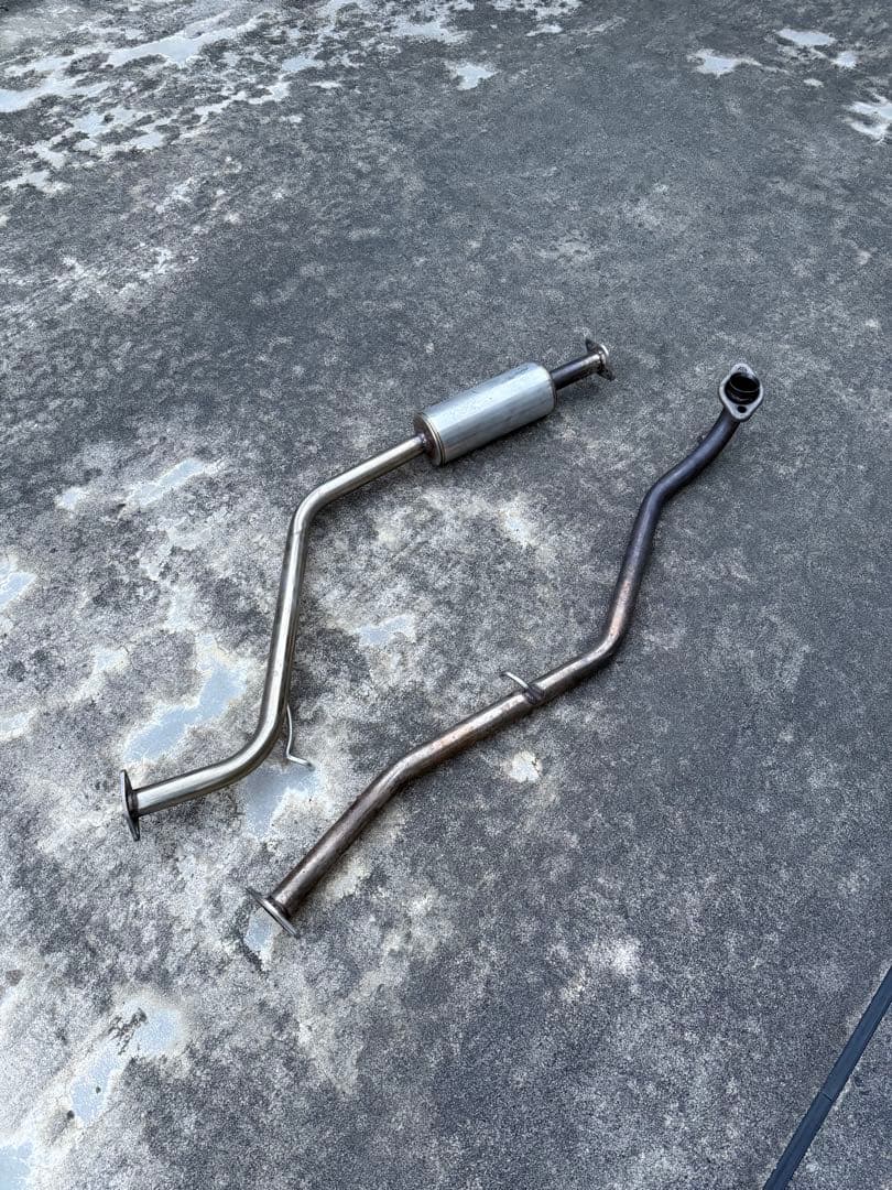 【手渡し限定】ダイハツエッセ l235s アクセルコール　フロントパイプ