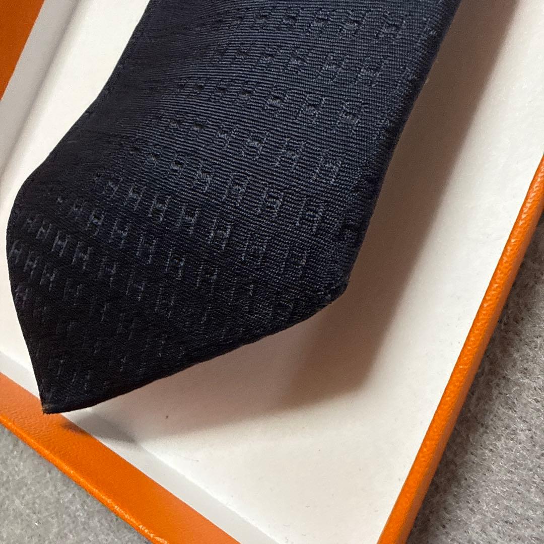 エルメス　ネクタイ　濃紺　H柄H織ファソネ