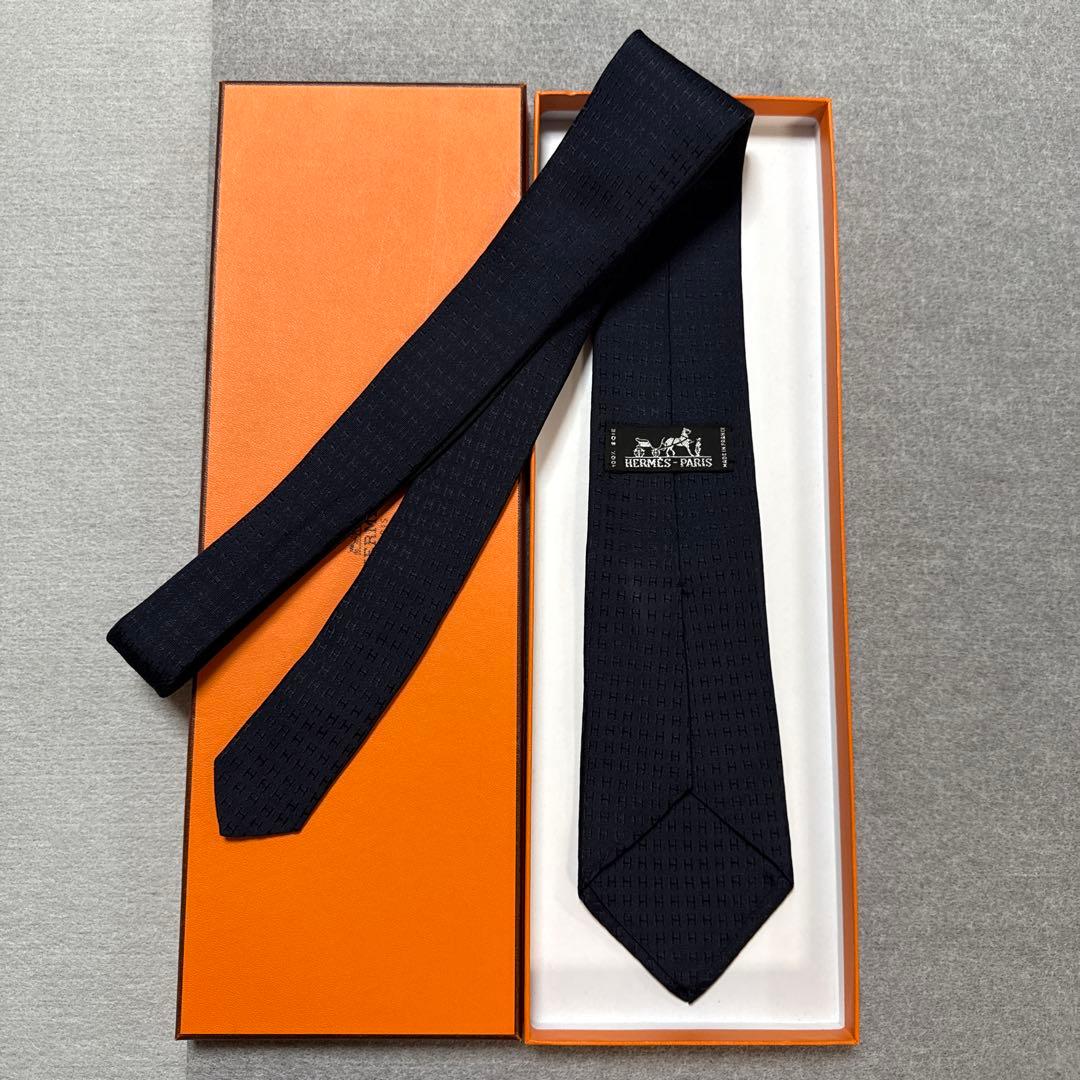 エルメス　ネクタイ　濃紺　H柄H織ファソネ