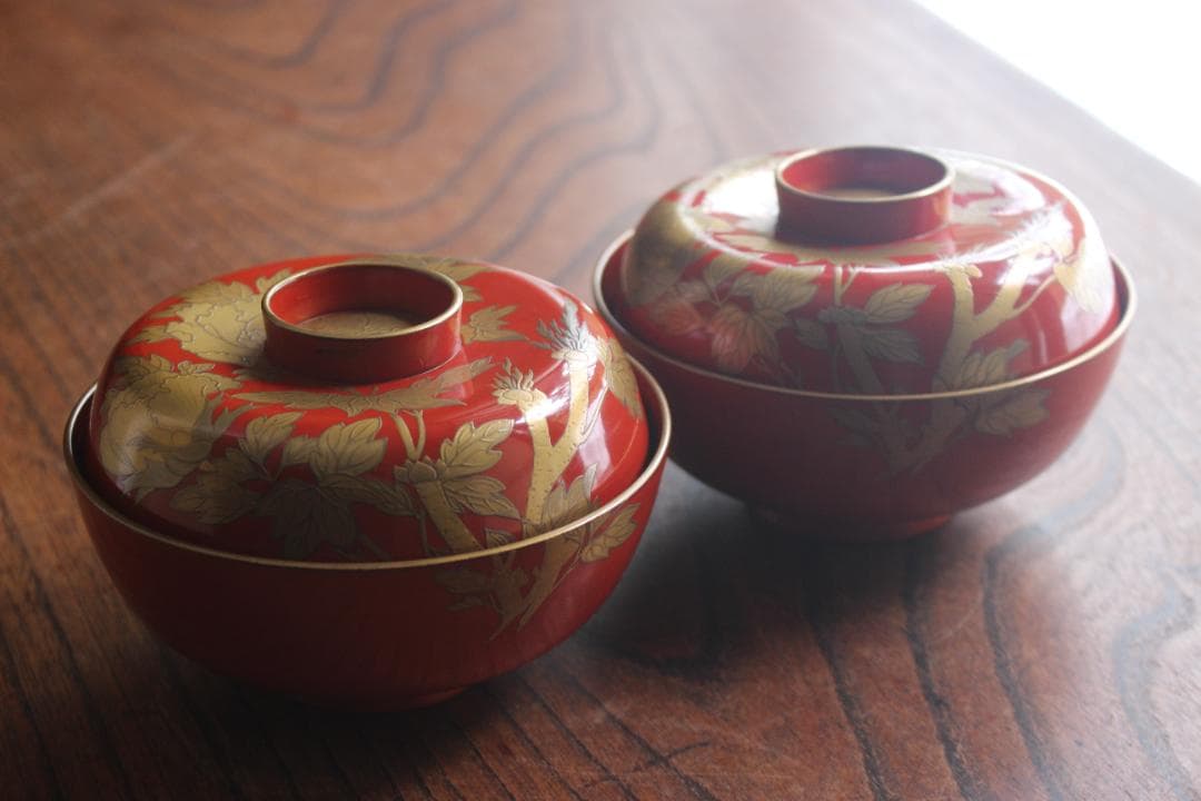 時代逸品！上質朱漆に極上牡丹蒔絵の映えるお椀2点（検輪島塗蒔絵椀吸い物椀