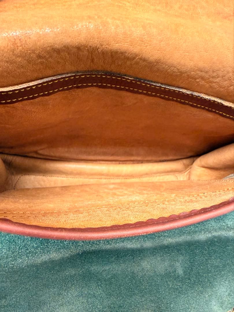 LOEWE ロエベ スエード ショルダーバッグ ヴィンテージ ロゴ金具