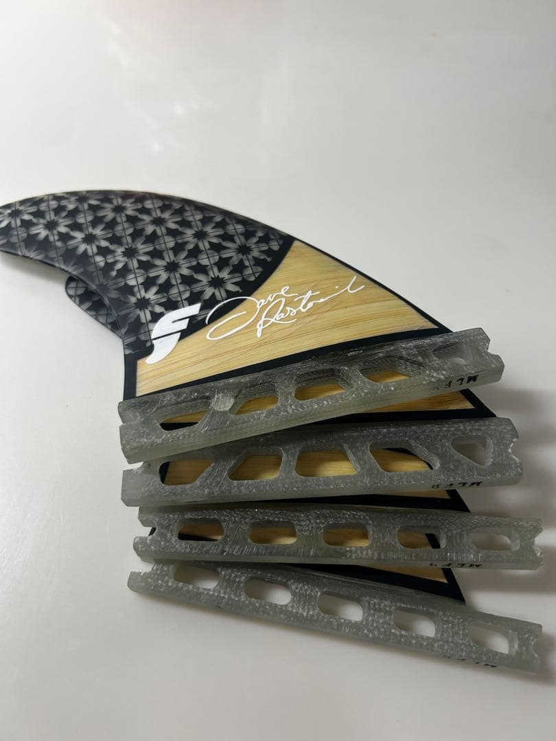 Futurefinフューチャーフィン QUAD RASTABAMBO クアッド