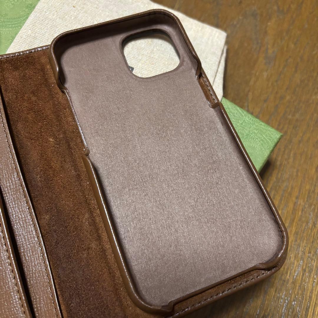 GUCCI グッチ GG ウォレット付き iPhone15 ケース