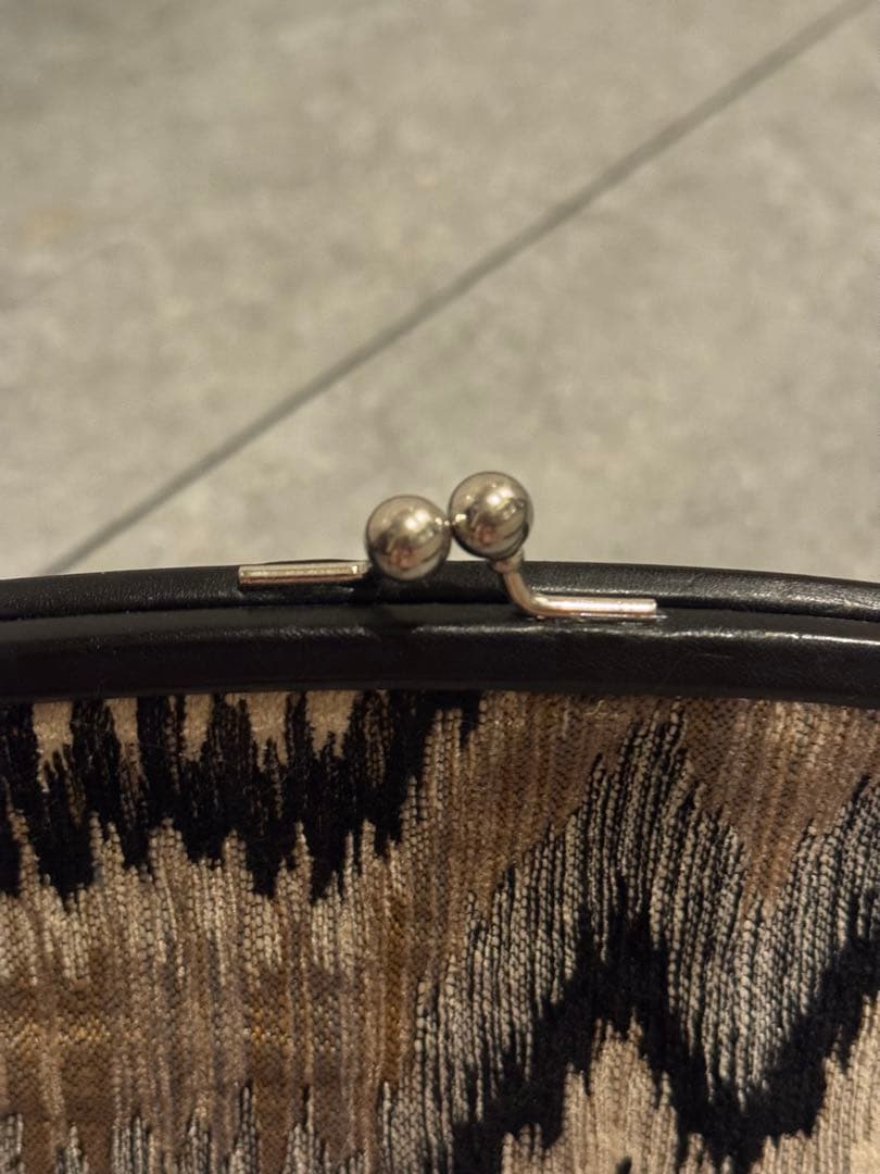 A VACATION pillow SHADOW ピロー　クラッチバッグ