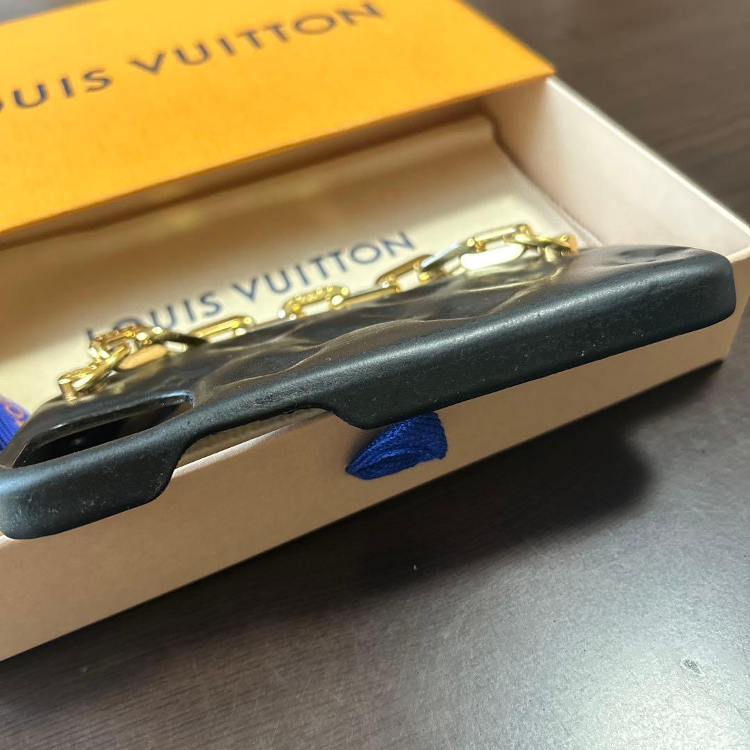 Louis Vuitton iPhone 12/12 Pro チェーン付き 黒