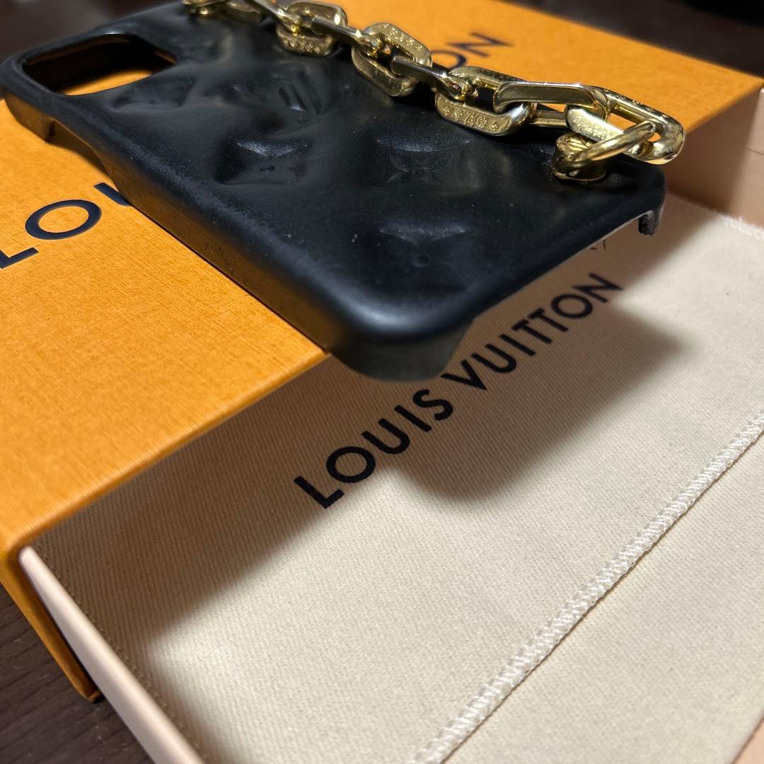 Louis Vuitton iPhone 12/12 Pro チェーン付き 黒