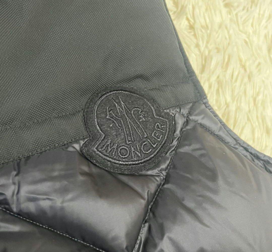 Moncler⭐ブラック キルティングダウンベスト