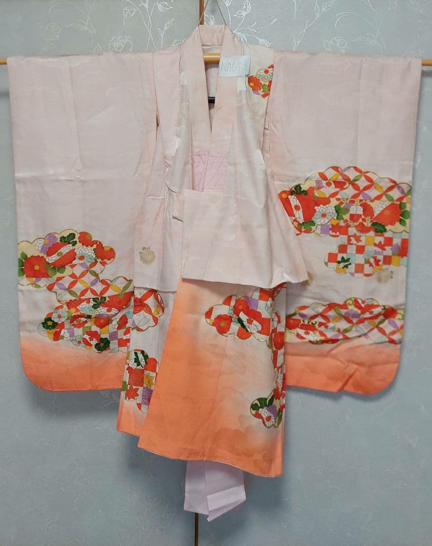 こちまる品です。NA643子供着物 正絹 七五三 お正月 着丈86裄丈45