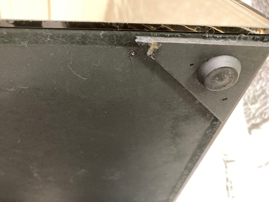 シュウ　kare ラグジュアリー　トライアングル　パール　サイドテーブル