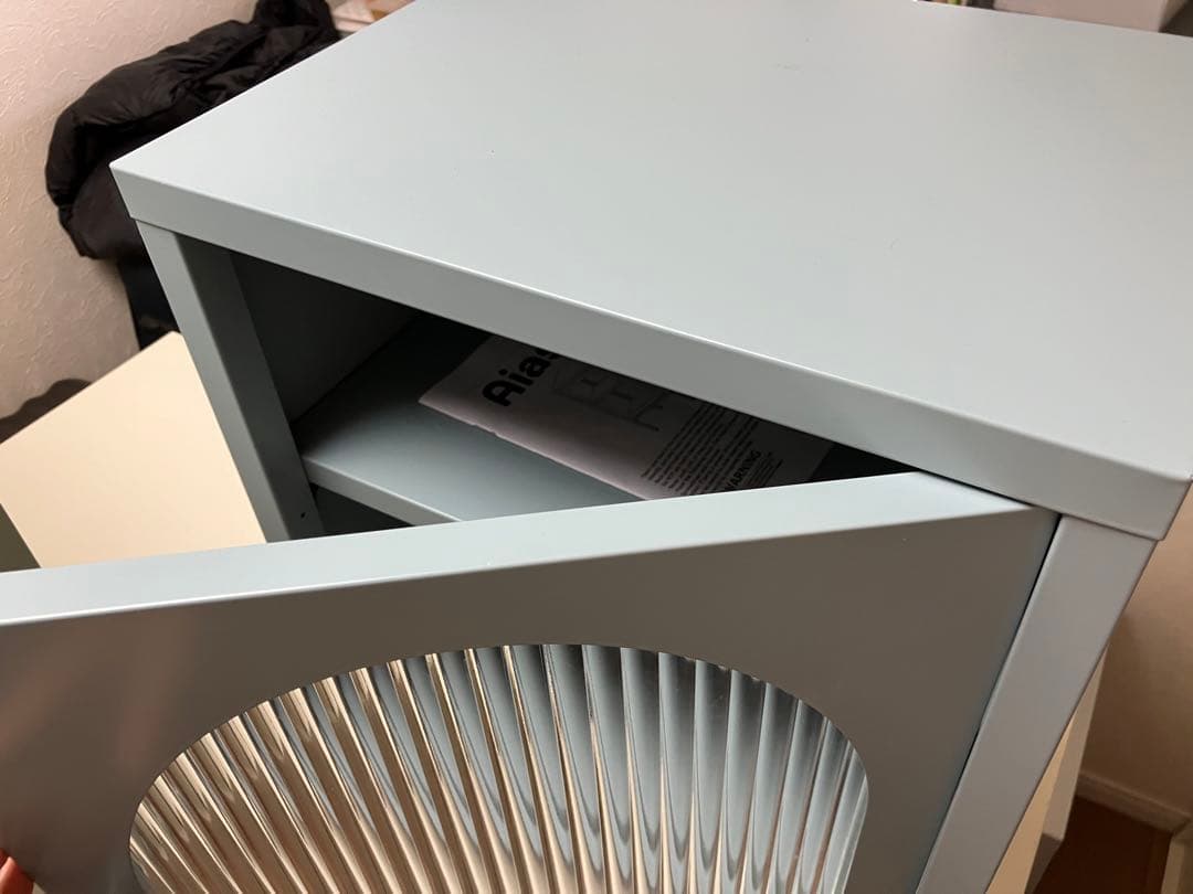 新品　サイドキャビネット