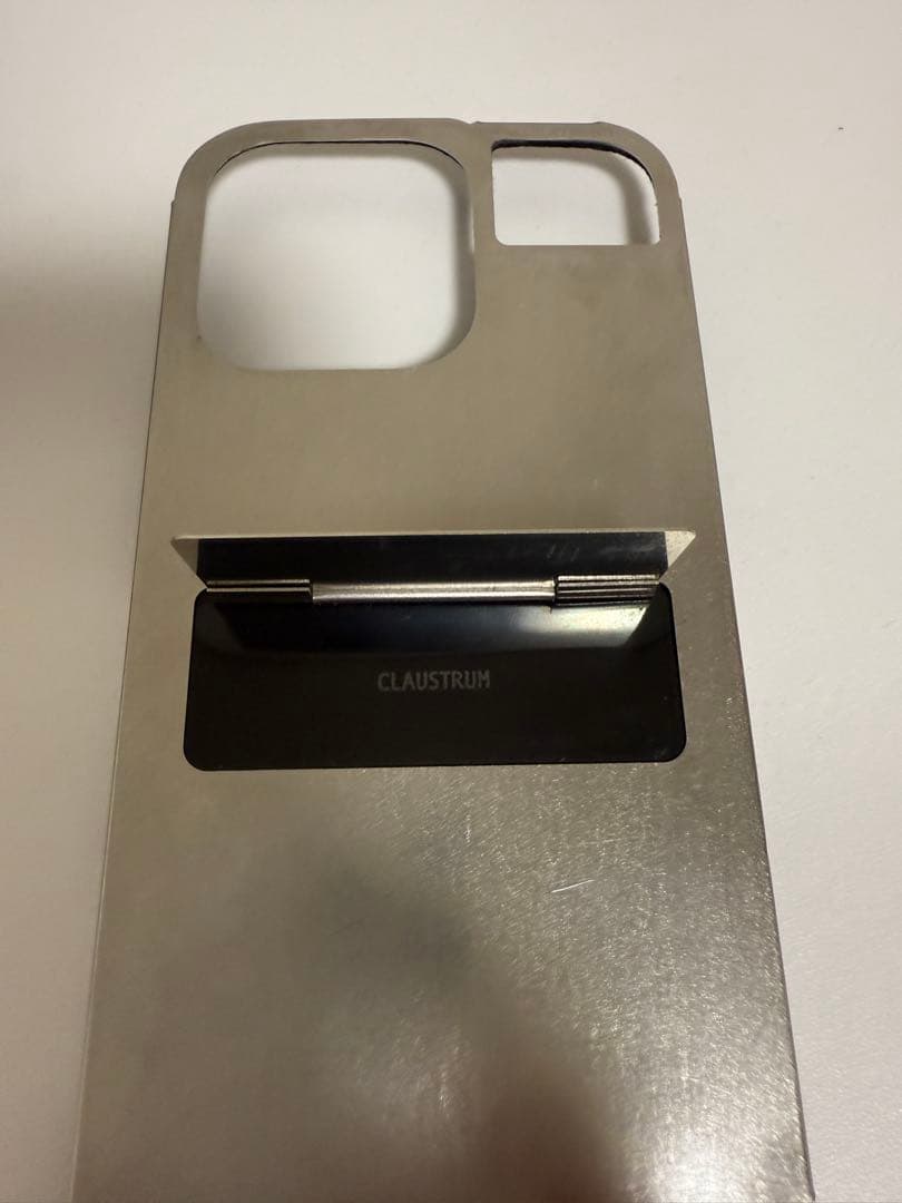 CLAUSTRUM iPhone 16pro スマホケース