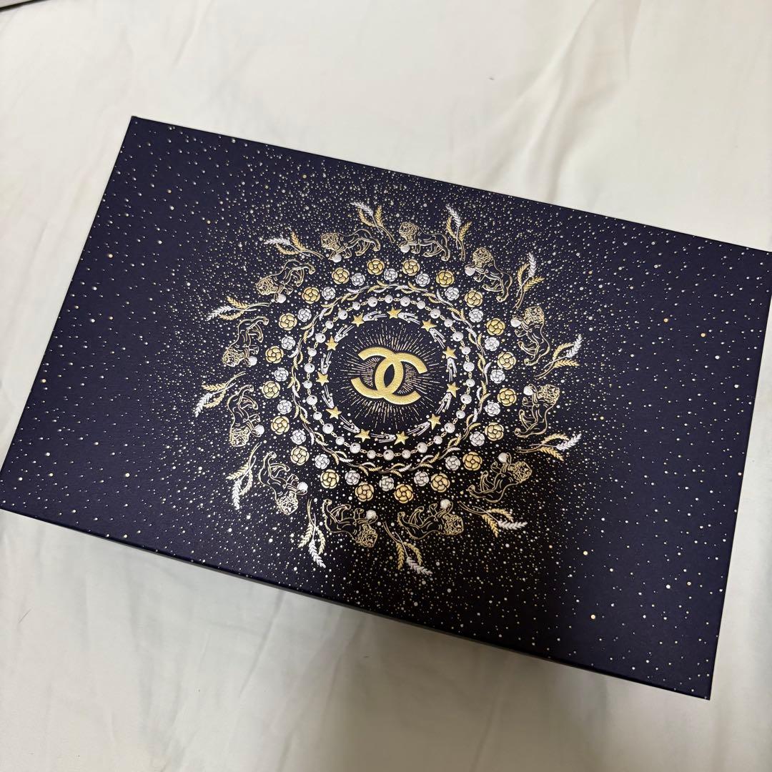 【完売品】シャネル ホリデー限定セット2025リップ アンド ネイルケアセット