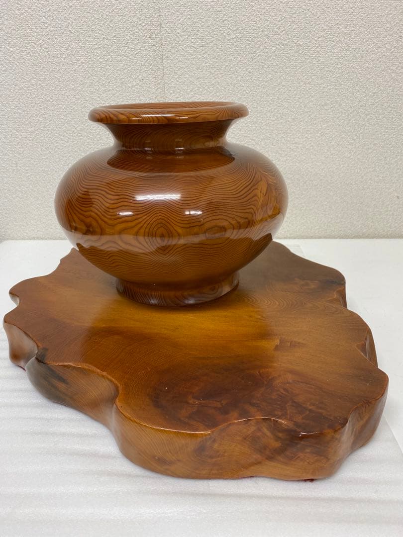 3-3293 世界遺産 屋久杉 壺 飾り台付き 花器 花瓶 装飾壺 木壺 無垢材