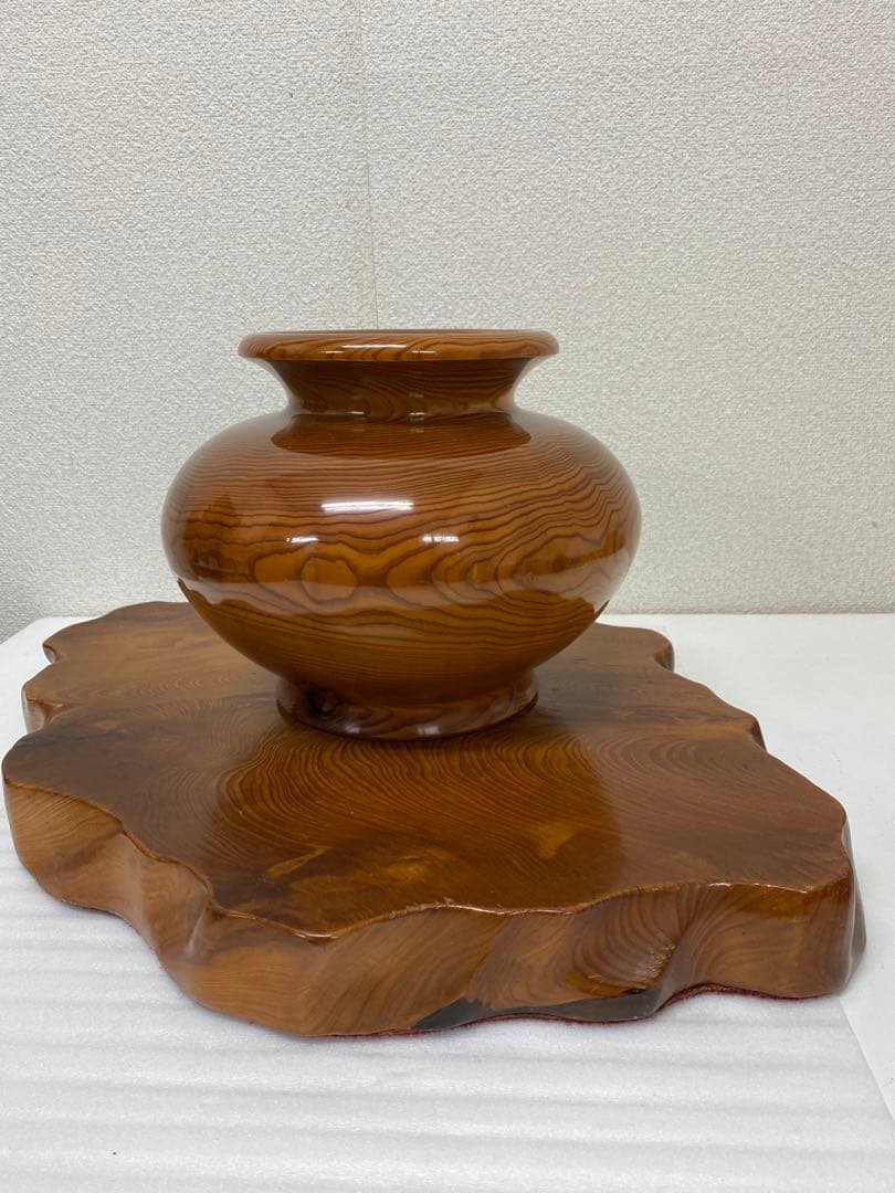 3-3293 世界遺産 屋久杉 壺 飾り台付き 花器 花瓶 装飾壺 木壺 無垢材