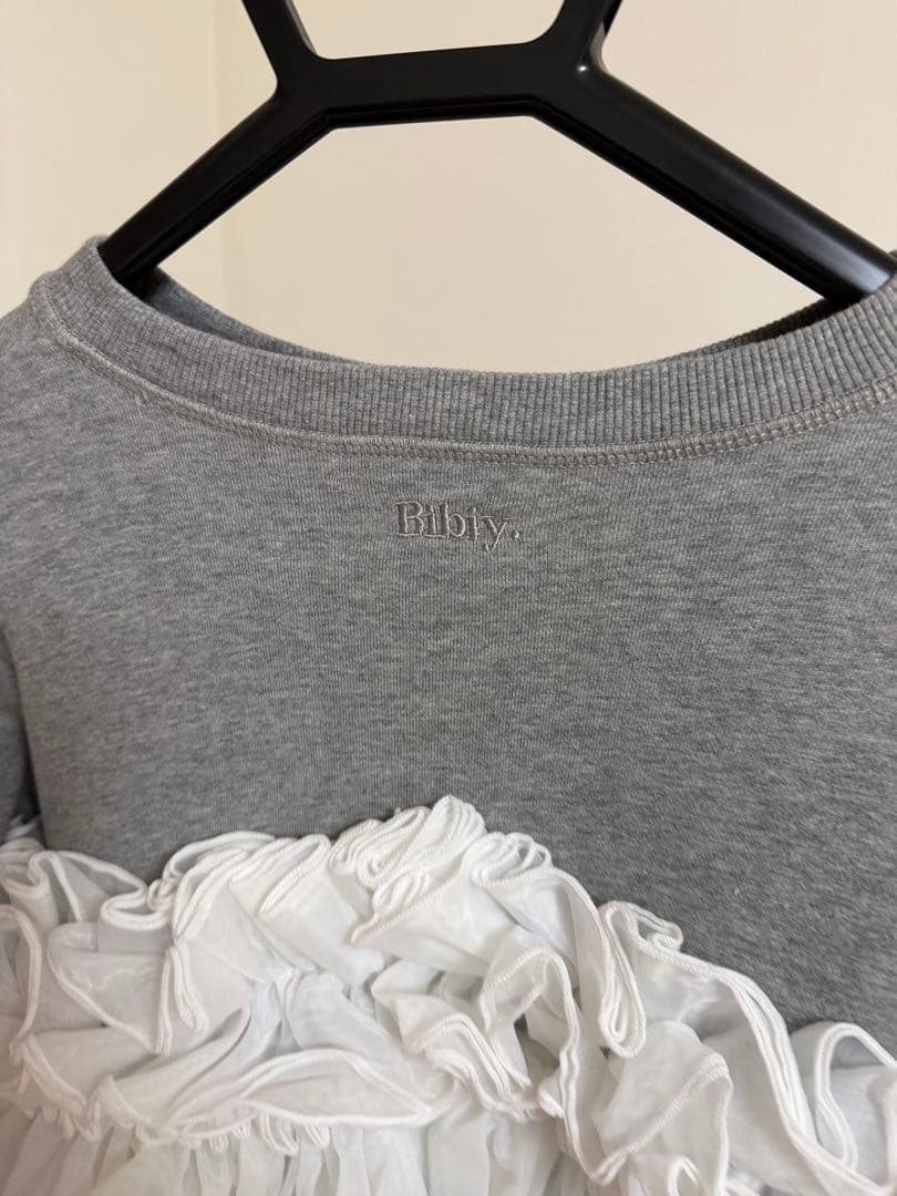 Bibby 裾フリルトレーナー