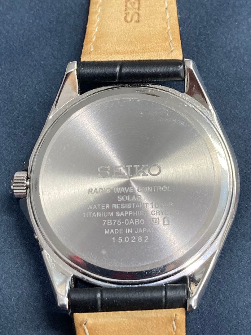 セイコー SBTM295 シルバー色 メンズ ホワイト文字盤 ソーラー 腕時計