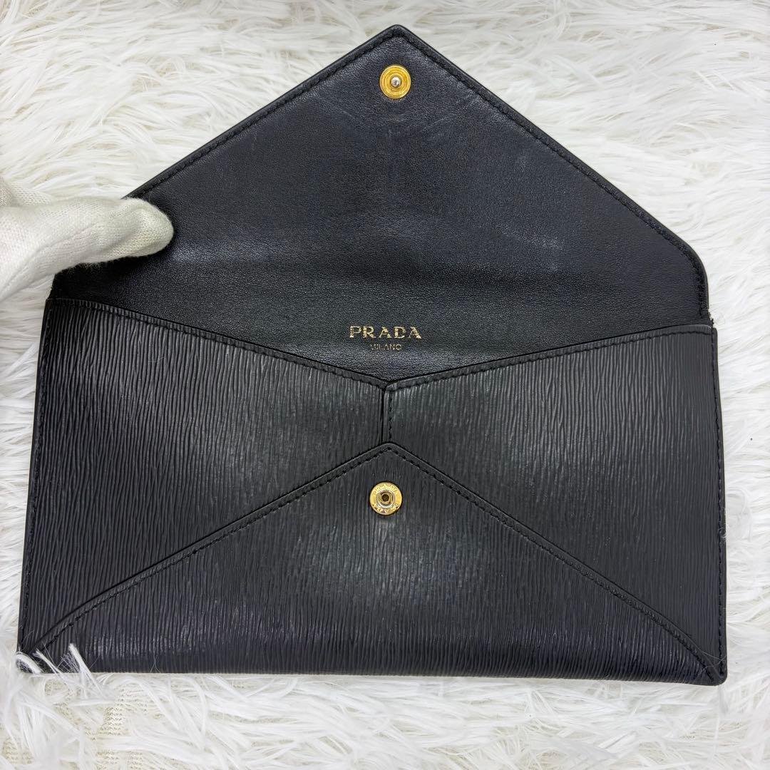 美品✨プラダ　長財布　金ロゴ　ヴィッテロムーヴ　レザー　型押し　ブラック