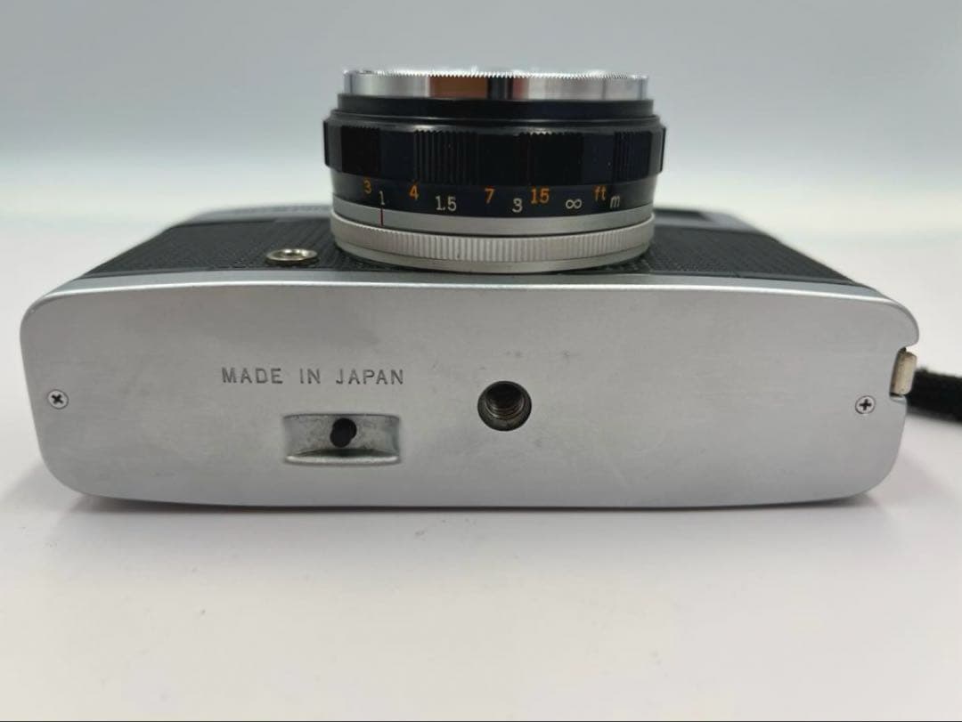 【完動品】OLYMPUS TRIP 35 ・ フィルムカメラ・動作確認済み