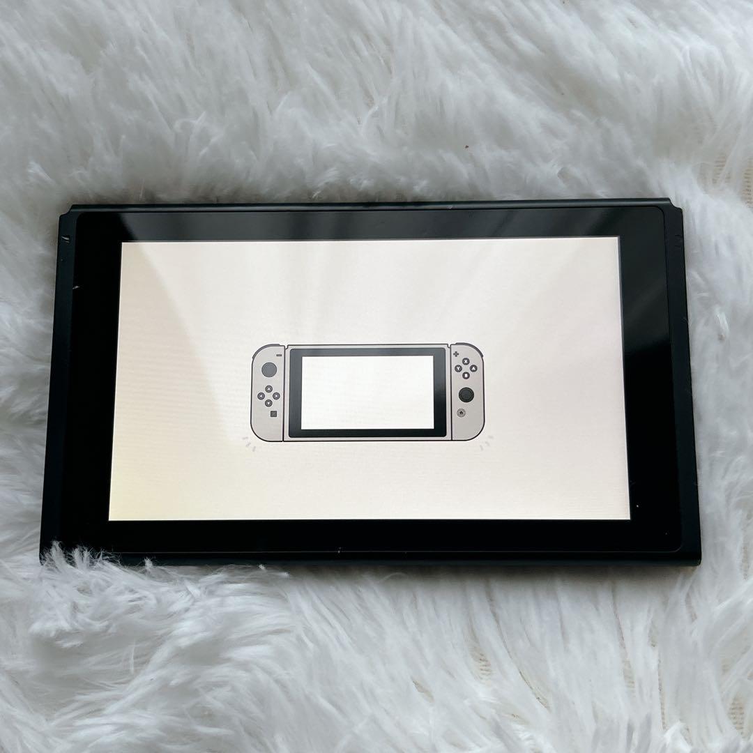 【美品】Nintendo Switch 本体 液晶キズなし 2018年製