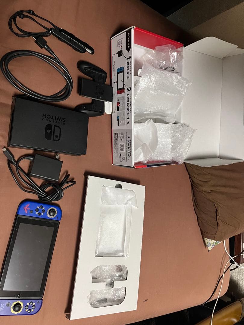 ま*り様 Nintendo Switch 本体　SDカード128GB 箱・付属品