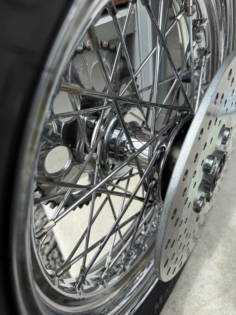 METZELER MARATHON ULTRA タイヤ付きホイール16インチ