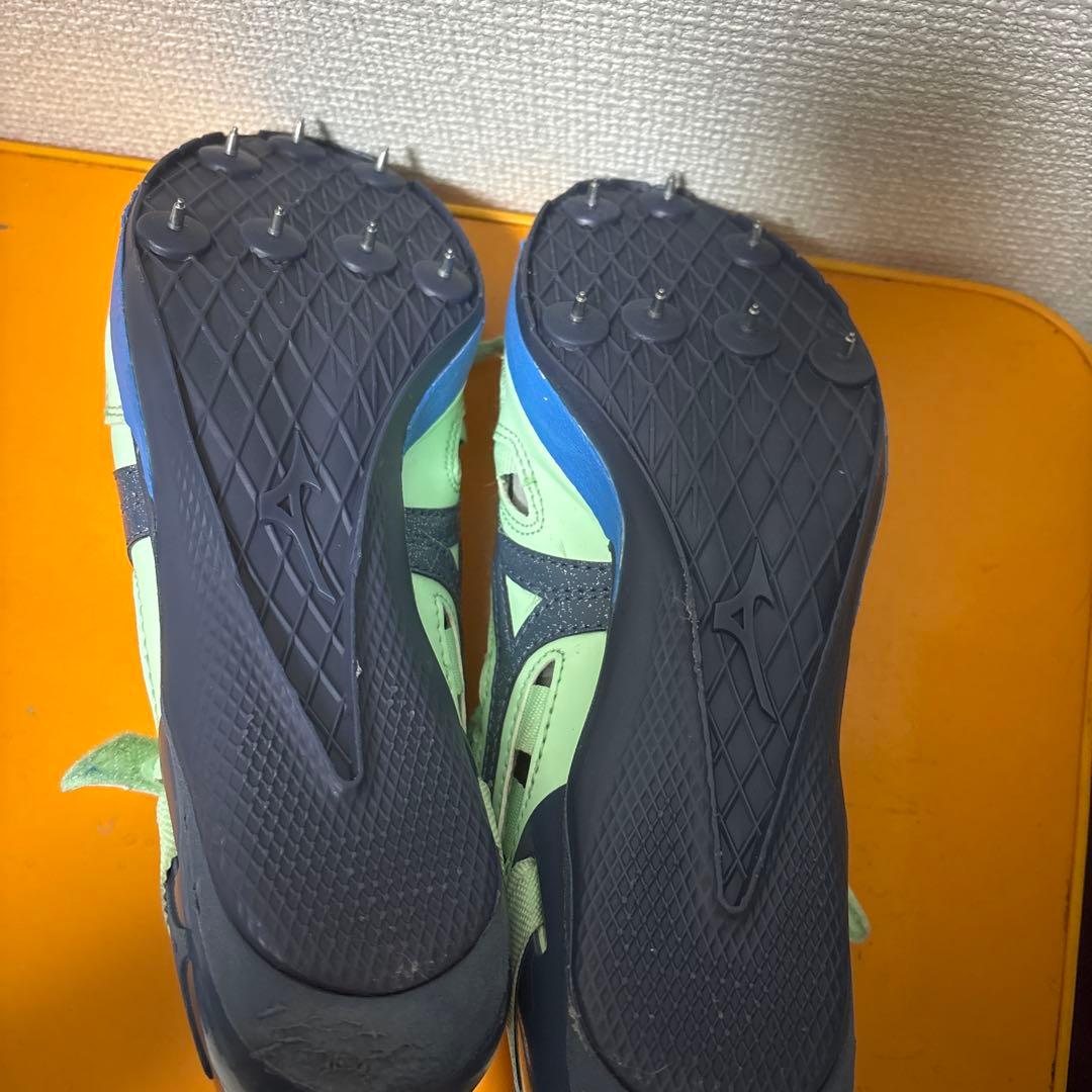 ミズノ　クロノインクスネオ　26.5cm