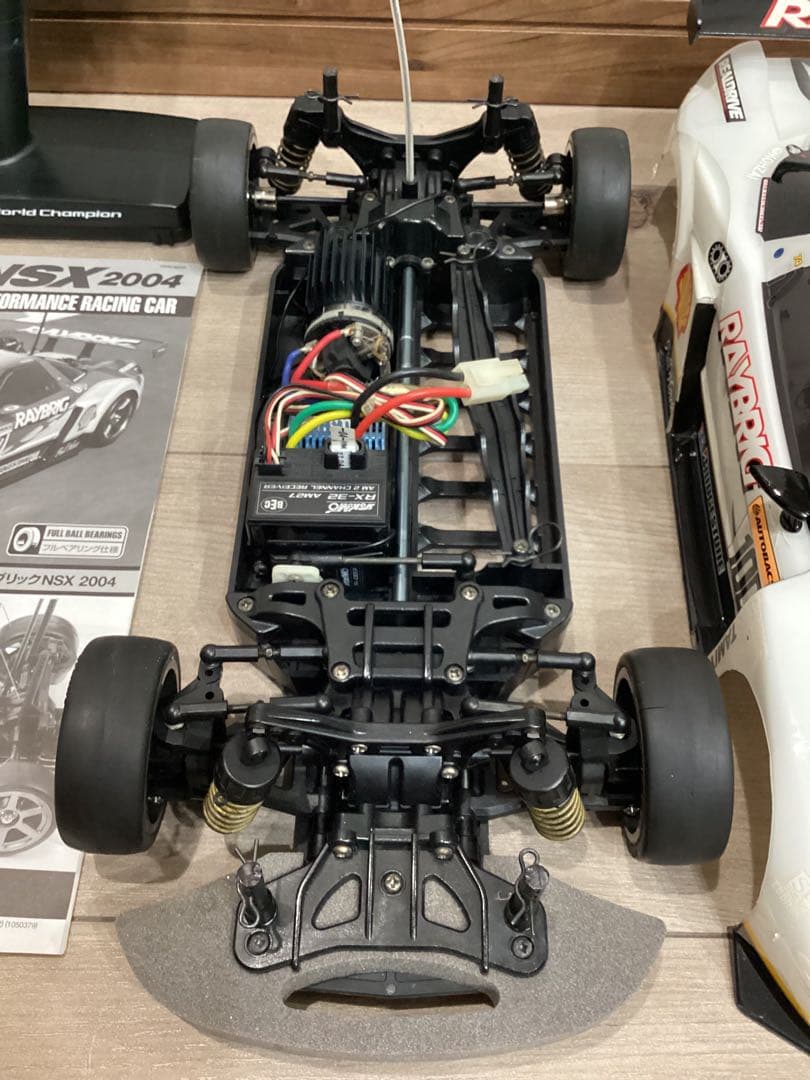 タミヤ　NSX TB-02シャーシ 1/10 RAYBRIG ラジコン