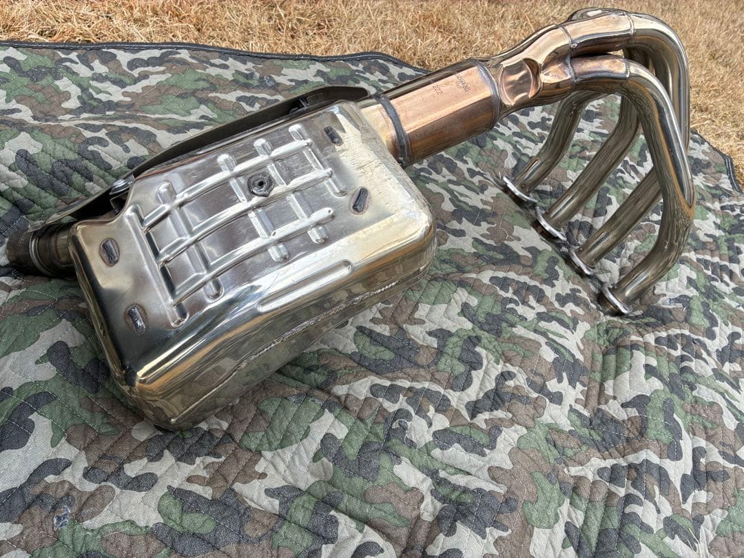 カワサキ　z900RS 純正エキパイ