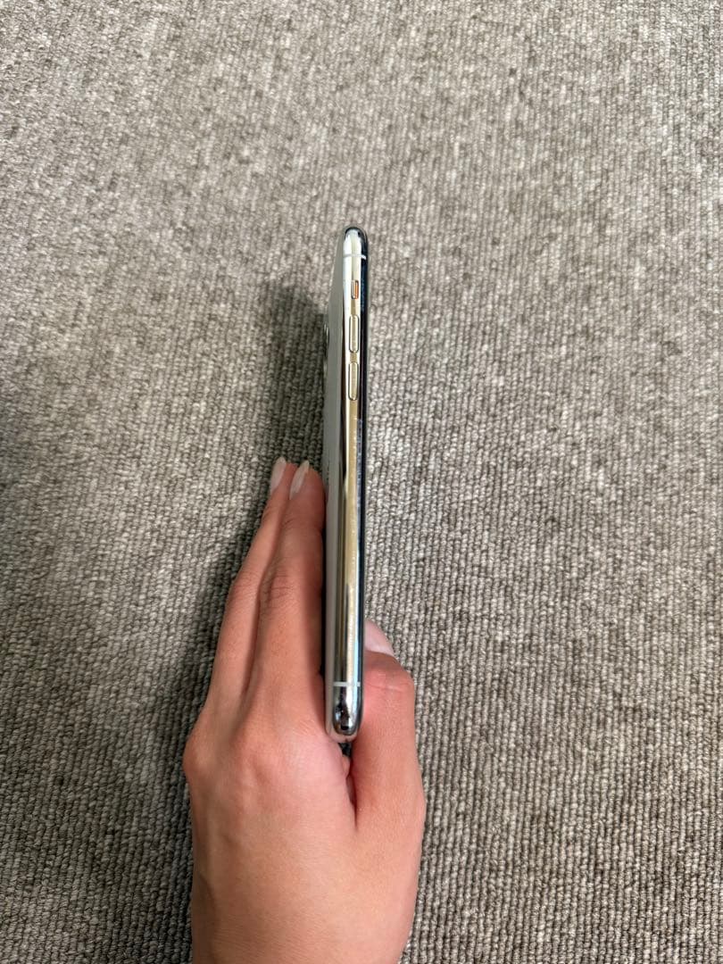 Apple iPhone 11 Pro ホワイト 本体　64G