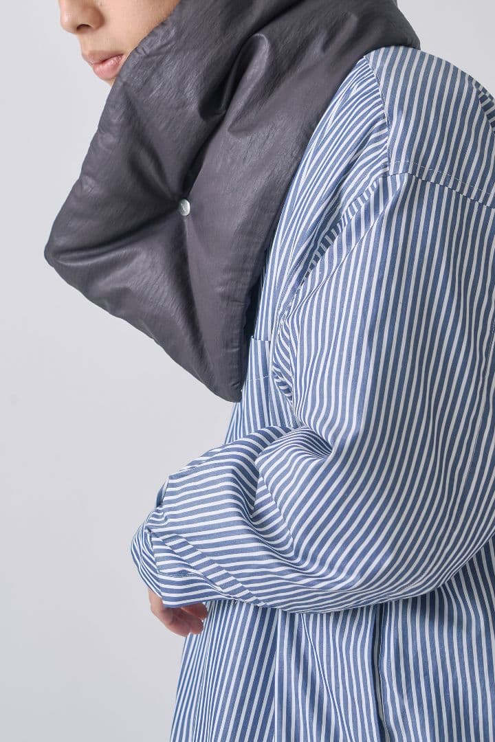 miffew（ミフュー）REVERSIBLE DOWN MUFFLER　ブラック