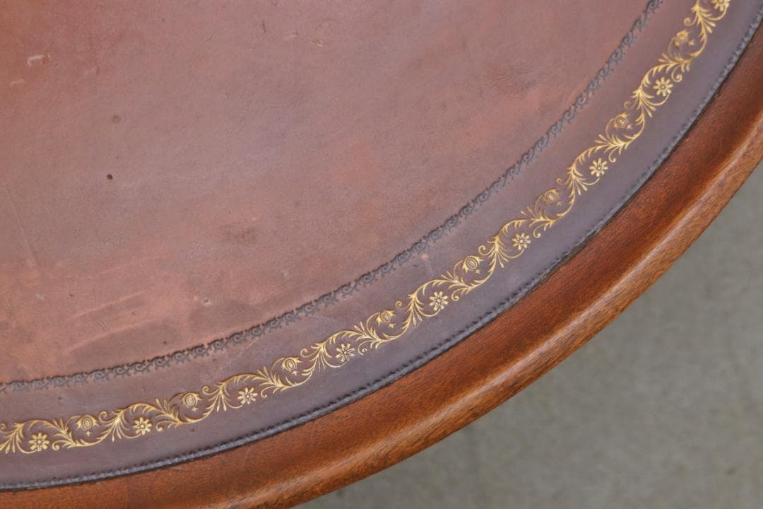 ヴィンテージ クラシカル ラウンド レザートップ センターテーブル 本革