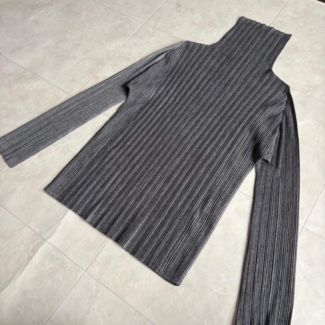 PLEATS PLEASE ハイネック長袖プリーツカットソー チャコール 3
