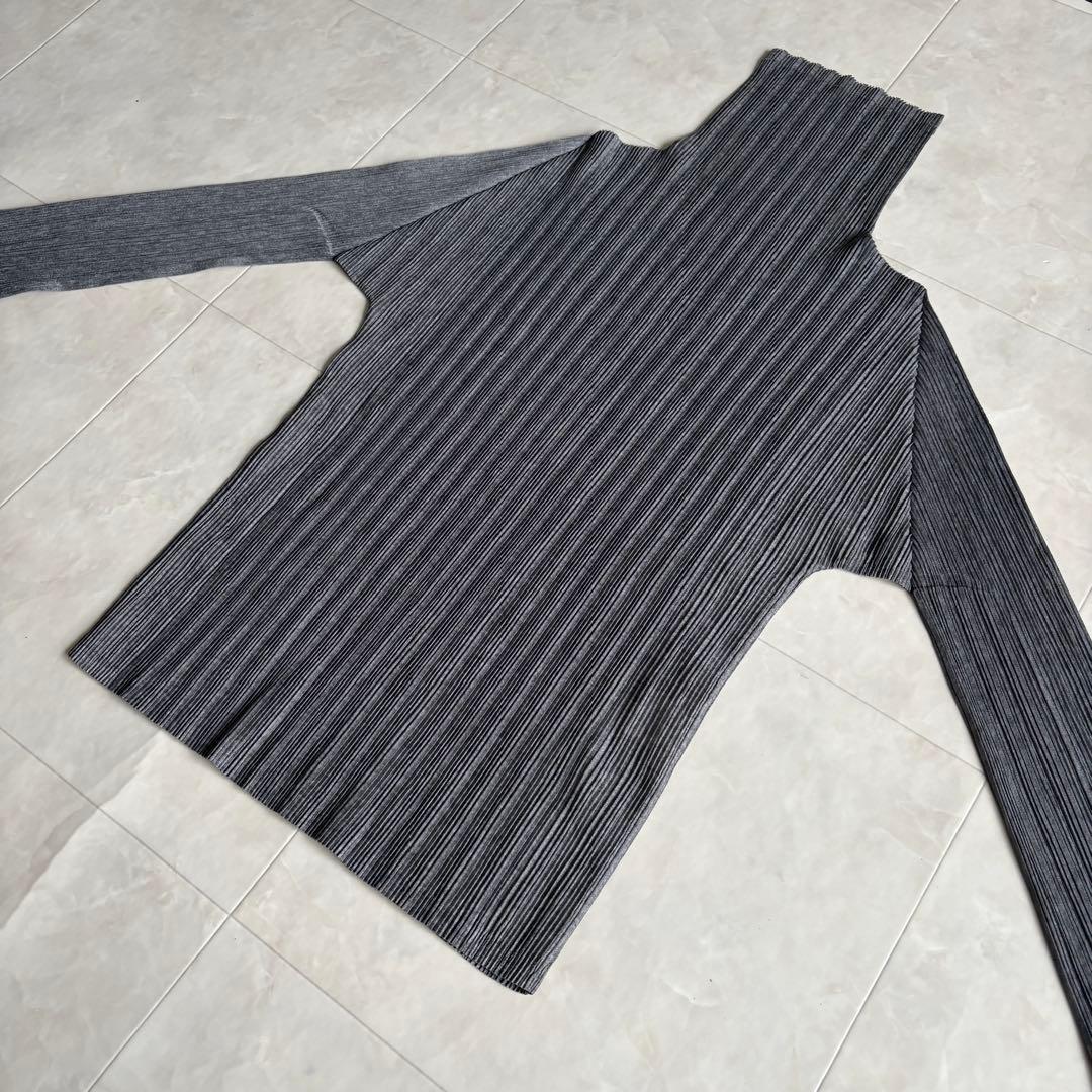 PLEATS PLEASE ハイネック長袖プリーツカットソー チャコール 3