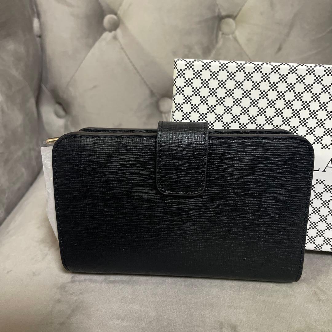 【新品未使用】FURLA フルラ　折り財布　二つ折り財布　黒　ブラック　レザー