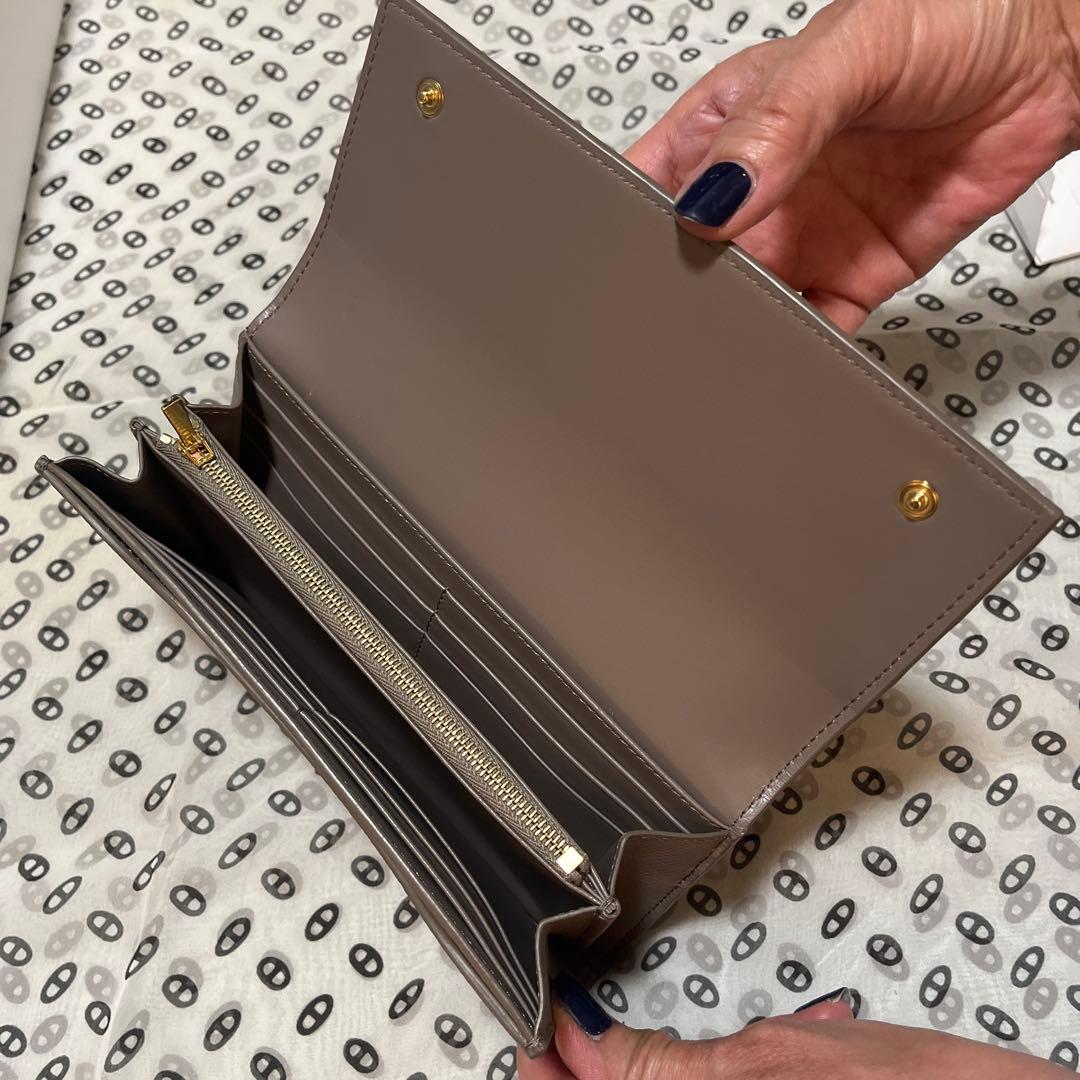 CELINE グレー 三つ折り財布 タグ付き