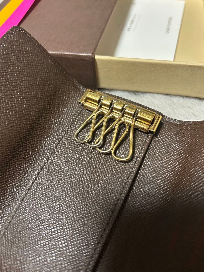 ルイヴィトン　ダミエ　エベヌ　キーケース　ミュルティクレ4