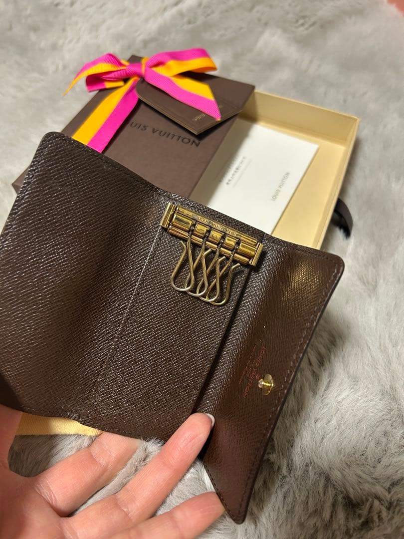 ルイヴィトン　ダミエ　エベヌ　キーケース　ミュルティクレ4