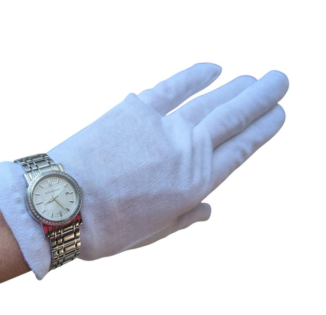 希少 BURBERRY レディース腕時計 ダイヤモンド 装飾 おしゃれ