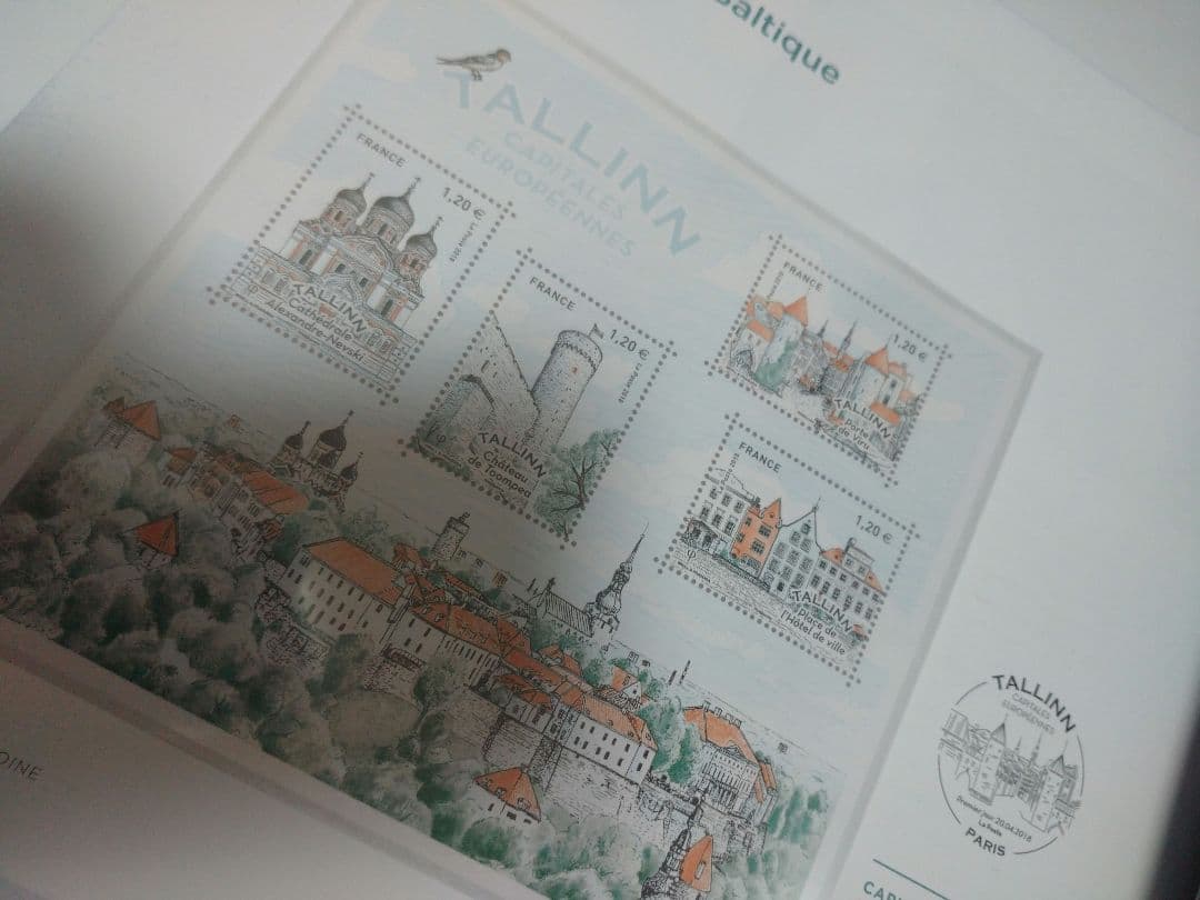 洋書 LE LIVRE DES TIMBRES FRANCE 2018